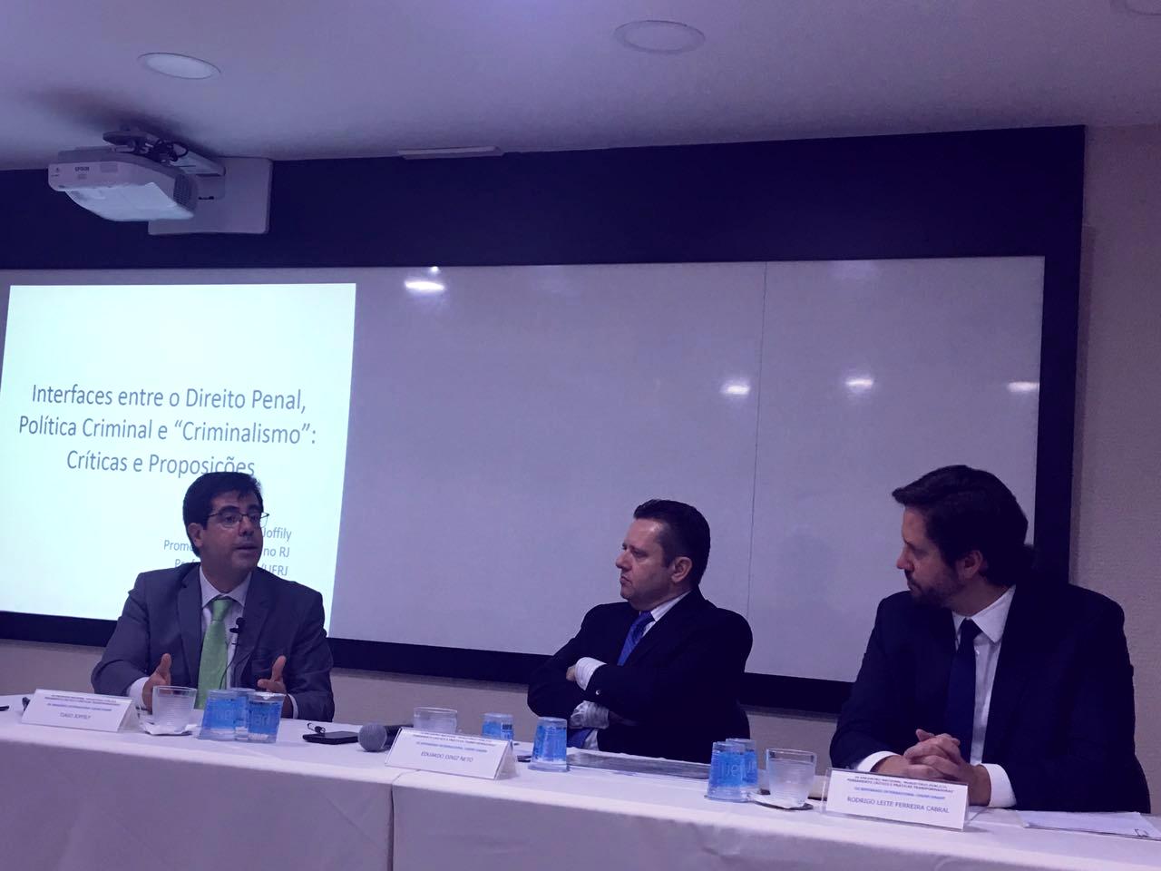 Coletivo no 1º dia do Encontro Nacional “MP: Pensamento Crítico e Práticas Transformadoras”