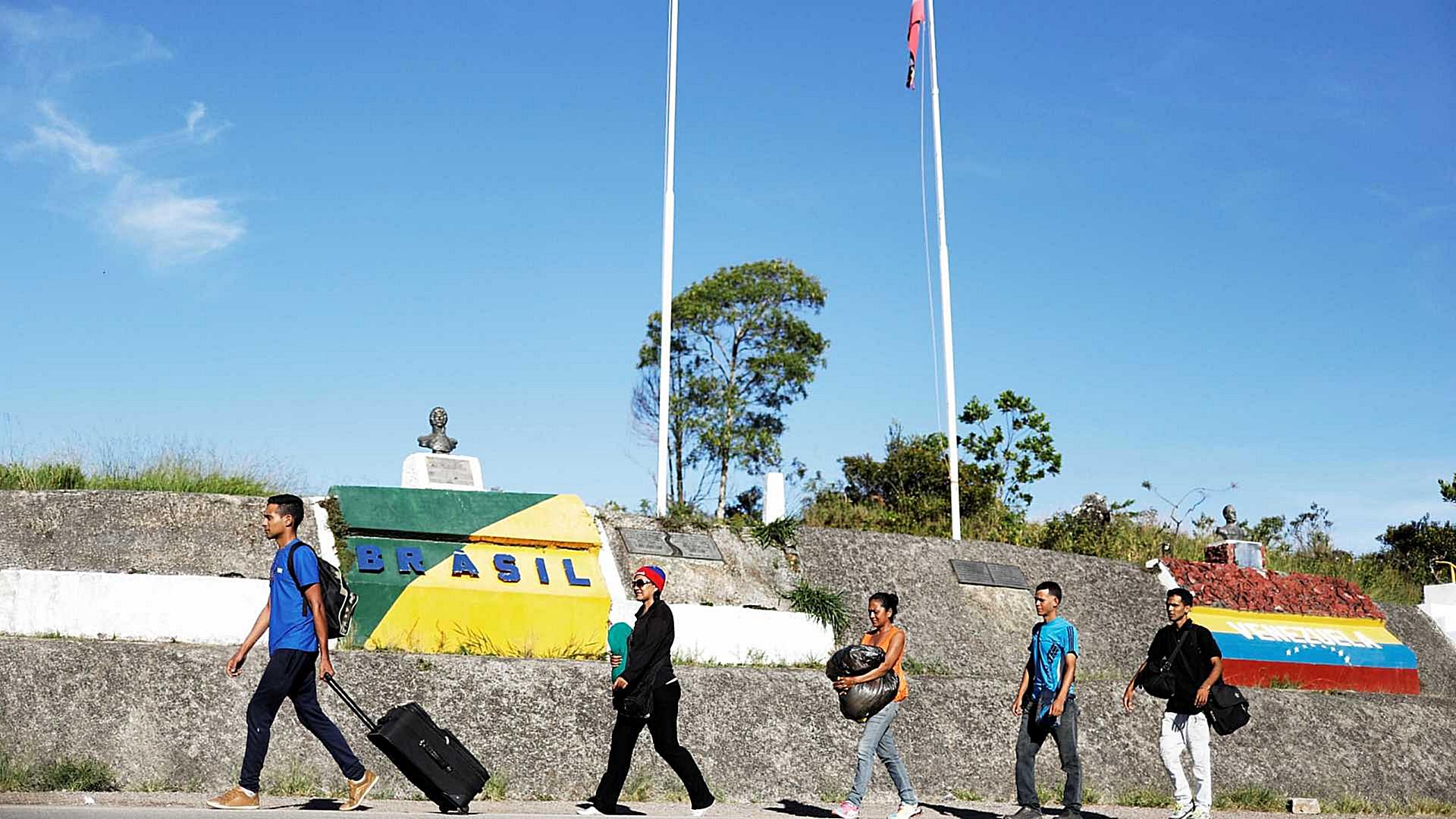 CNDH está preocupado com militarização da resposta humanitária ao fluxo de venezuelanos no Brasil
