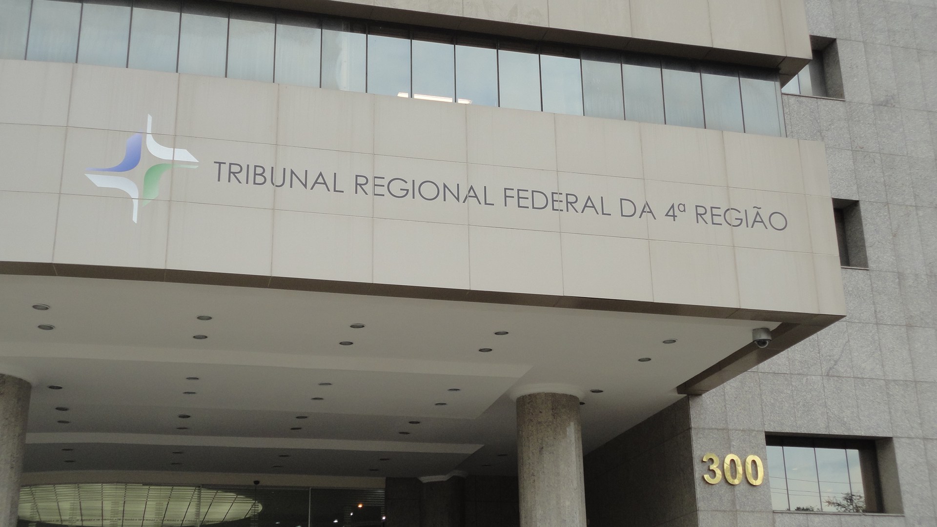 O (triste) jogo dos sete erros - Opinião
