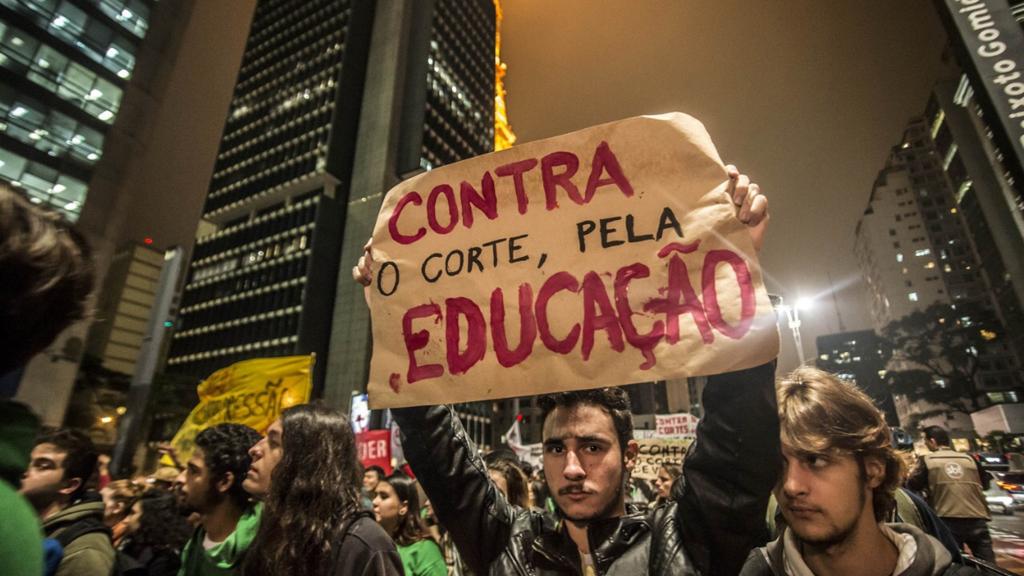 STF recebe mais duas ações contra bloqueios no orçamento de universidades