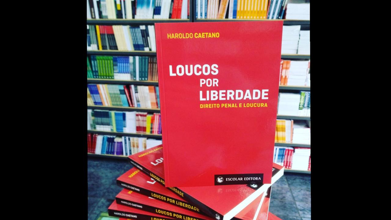 Promotor Haroldo Caetano, integrante do Transforma MP, lança o livro “Loucos por Liberdade"