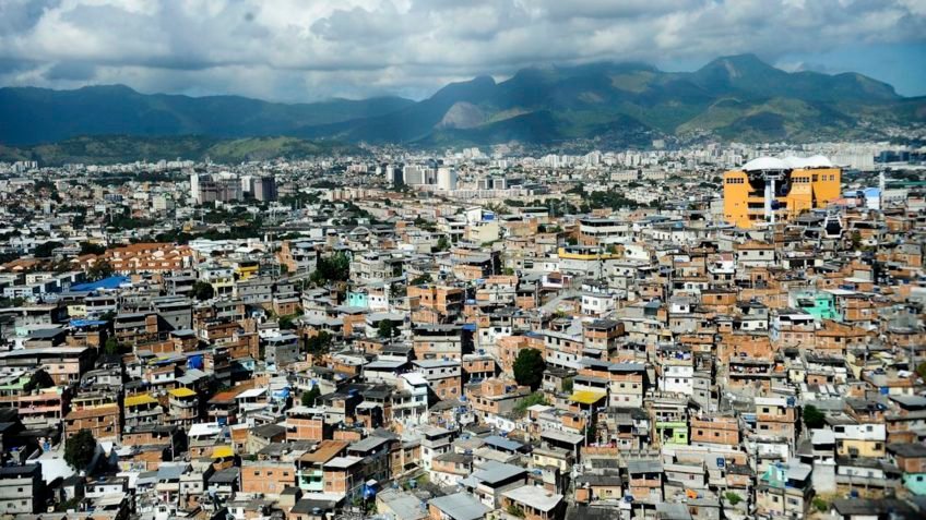 Coletivo Transforma MP repudia repudia a necropolítica no Complexo do Alemão
